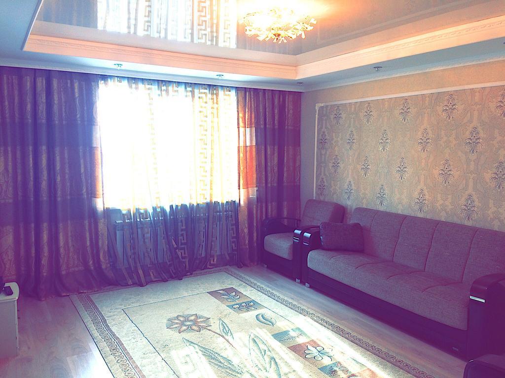 Vremena Goda Apartment In Astana Ngoại thất bức ảnh