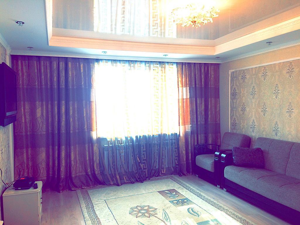 Vremena Goda Apartment In Astana Ngoại thất bức ảnh